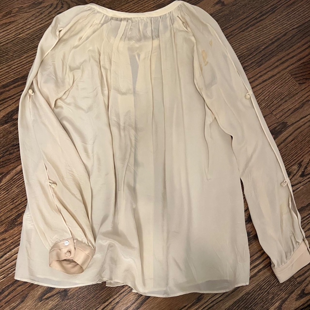 DAY silk button down 🦢 - image 3